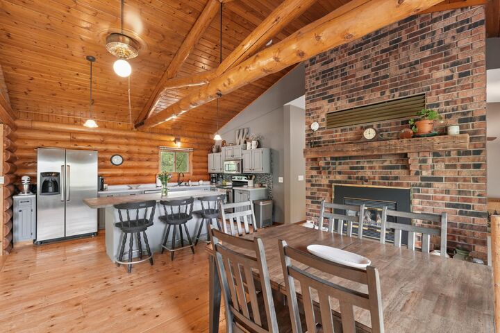 Property Photo:  1295 Evergreen Drive  WI 54022 