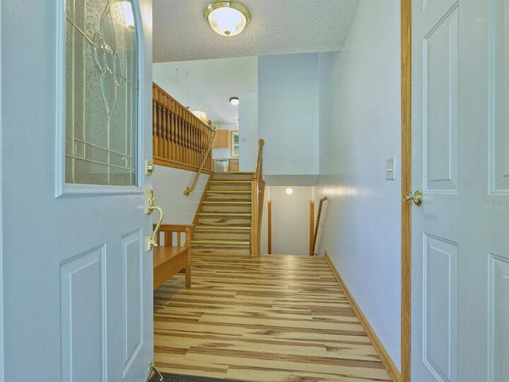 Property Photo: 561 Kingsley Street S MN 55395