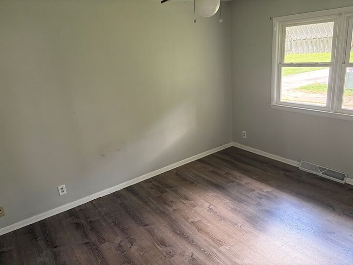 Property Photo: 1416 S Davis Street MO 63501