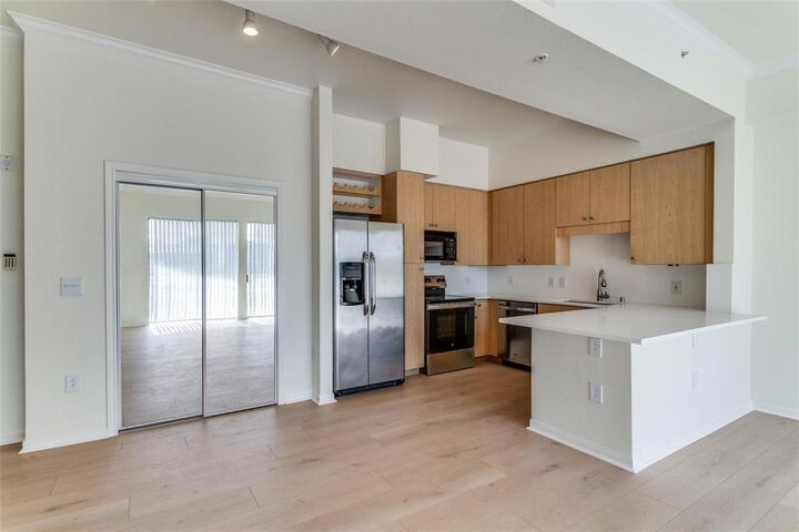 Property Photo:  3225 Turtle Creek Boulevard 1231  TX 75219 
