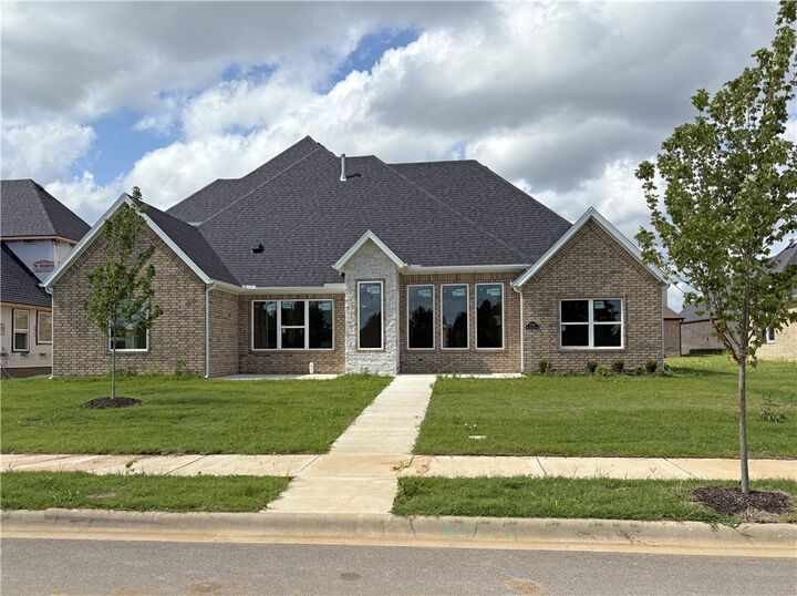 Property Photo: 3002 NW Setting Sun Drive AR 72713