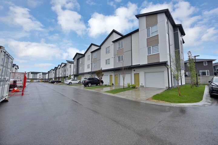 Property Photo: 301 Redstone Boulevard NE 411 AB T3N 1V6
