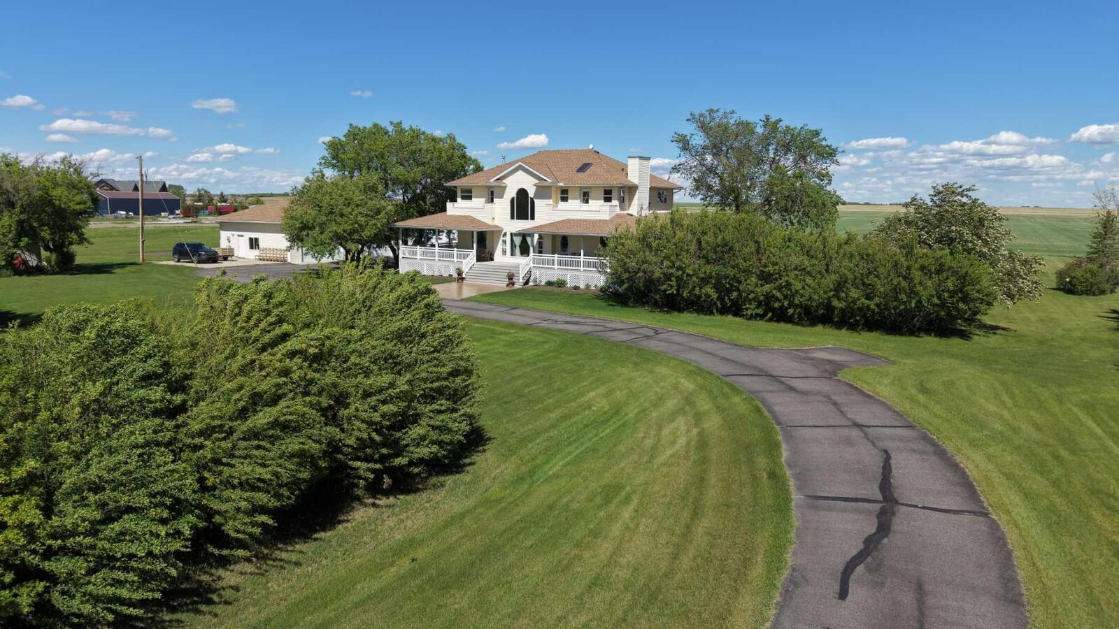Property Photo: 263082 Range Road 13 AB T4B 2Z8