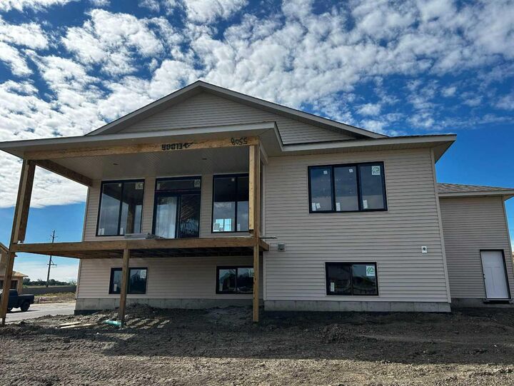 Property Photo:  11932 53 Avenue  AB T8W 0N2 