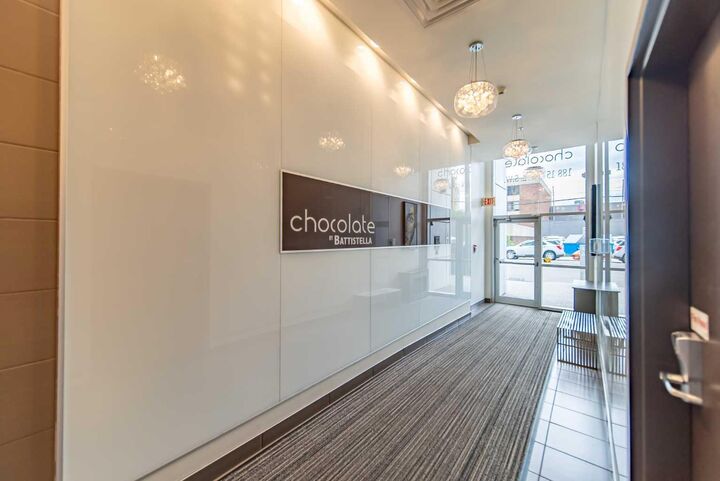 Property Photo:  188 15 Avenue SW 607  AB T2R 1S4 