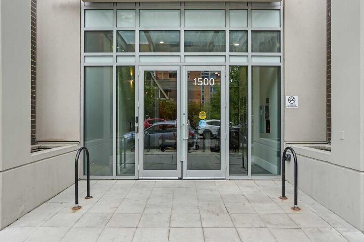 Property Photo: 1500 7 Street SW 401 AB T2R 0A7