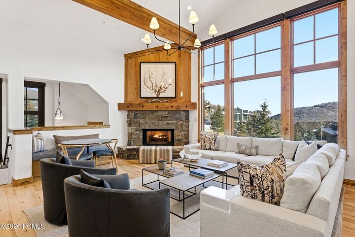 Property Photo: 1235 Silver Oak Court UT 84060