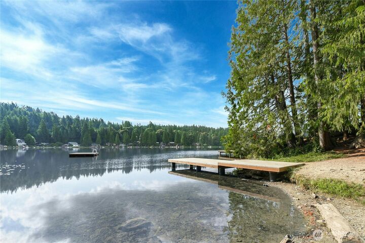 Property Photo:  3211 W Ames Lake Drive NE  WA 98053 