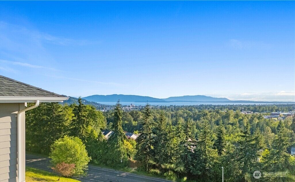 Property Photo: 3239 Stonecrop Lane WA 98226