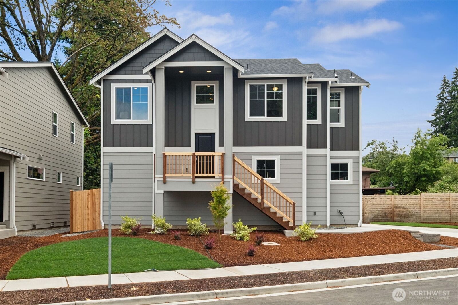Property Photo: 24418 111th Avenue SE WA 98030
