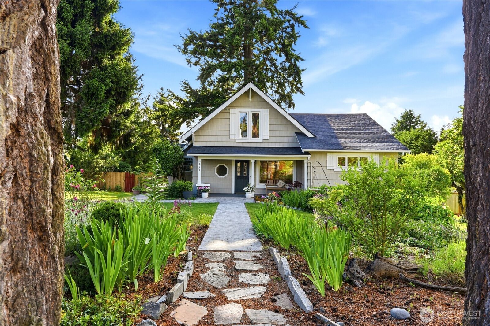 Property Photo:  1609  Goat Trail Road  WA 98275 