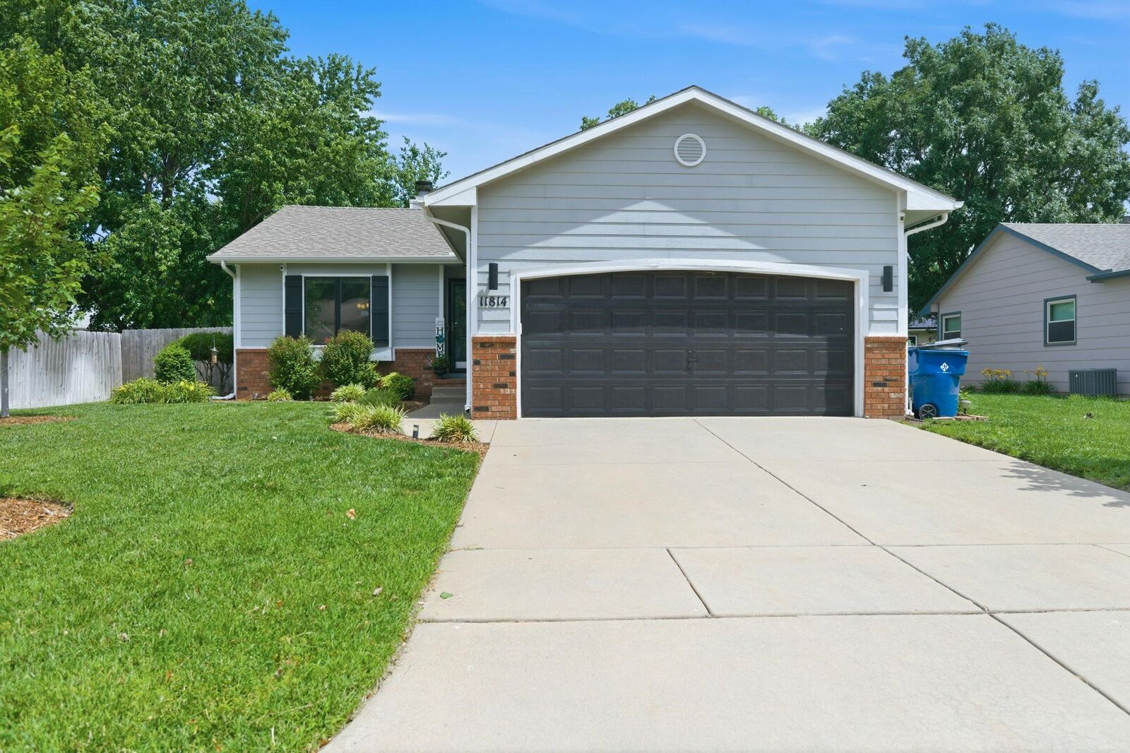 Property Photo:  11814 W Jamesburg St  KS 67212-6457 