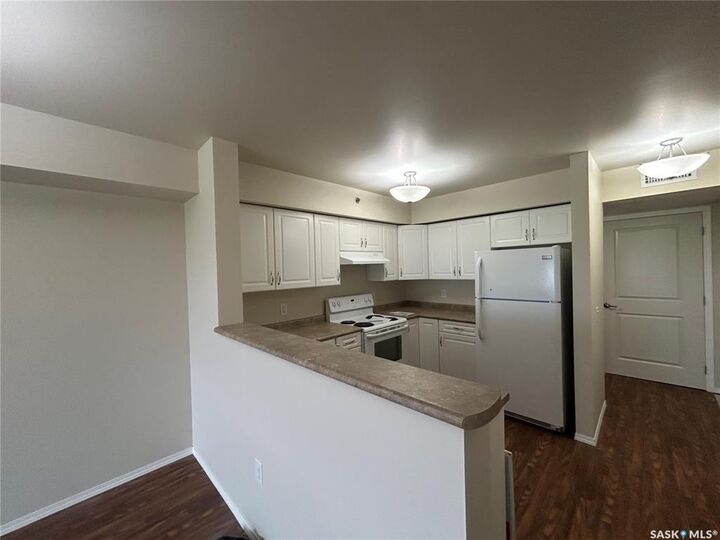 Property Photo:  601 110th Avenue  SK S0E 1T0 