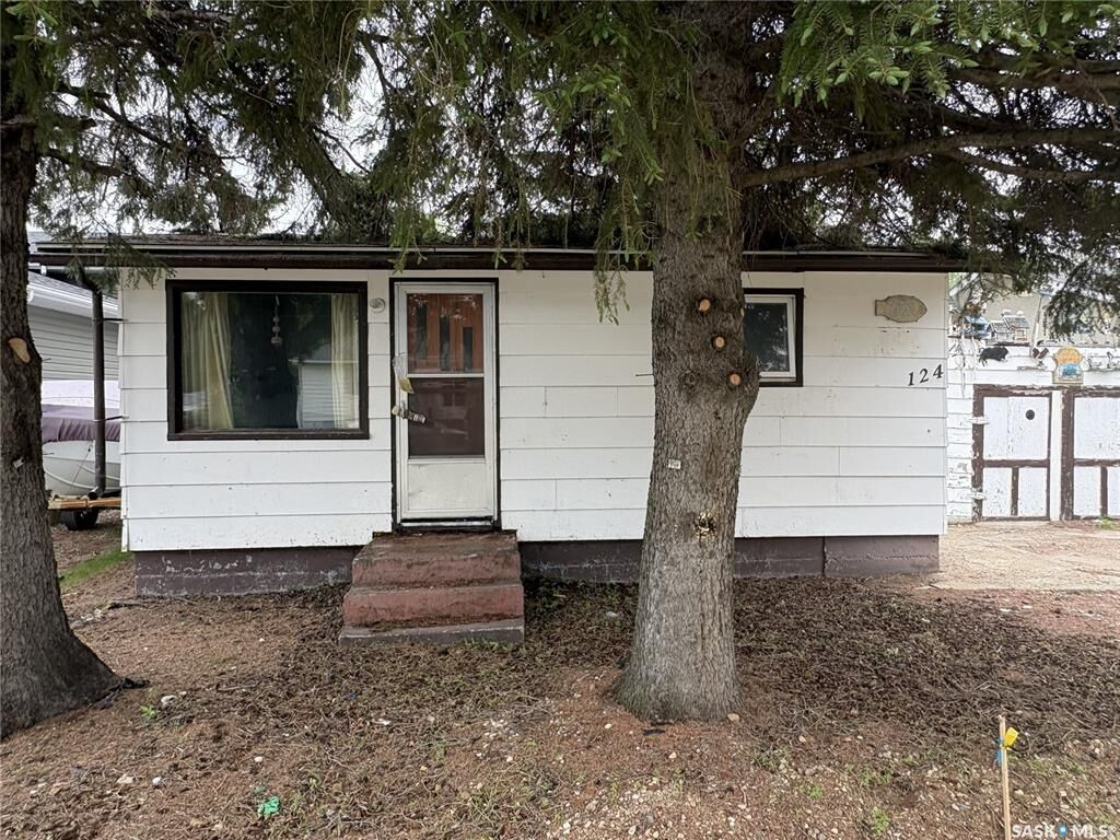 Photo de la propriété: 124 10th Street SK S0K 2A0