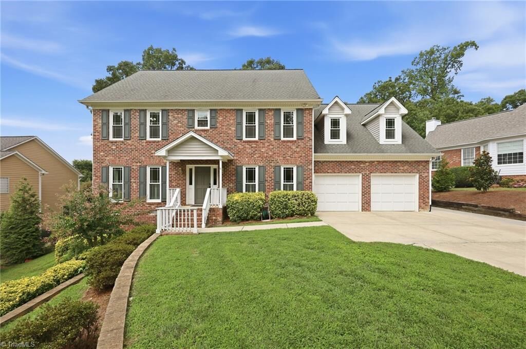 Property Photo: 2903 Beckworth Court NC 27282