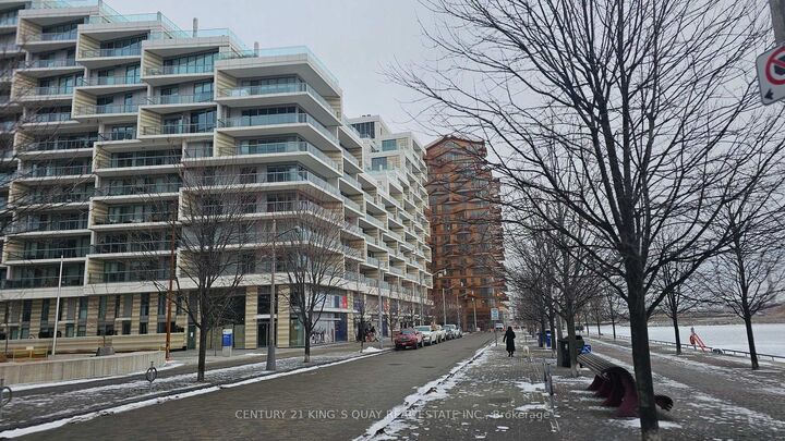 Photo de la propriété:  118 Merchants Wharf N/A 312  ON M5A 0L3 