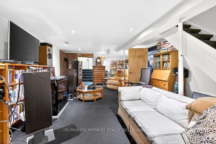 Property Photo: 104 Teal Avenue ON L8E 3B4