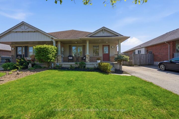 30 Pear Tree Avenue — photo 1