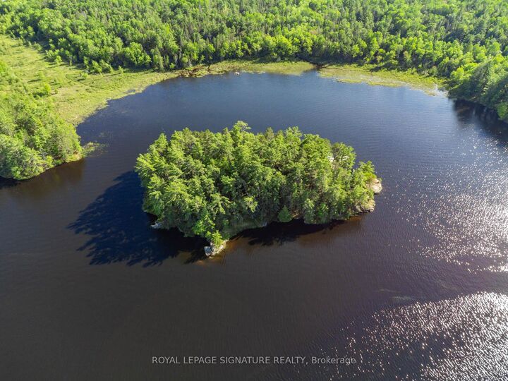 Property Photo: 2 Dad's Rest Island ON P0H 1W0