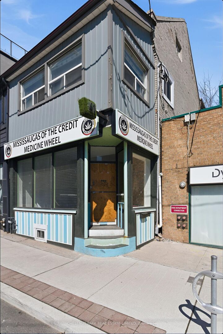 41 Roncesvalles Avenue — photo 1