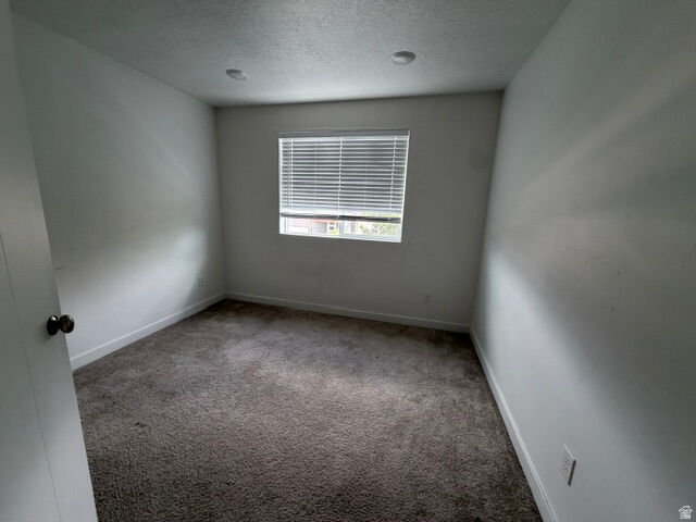 Property Photo: 557 N 290 E UT 84059