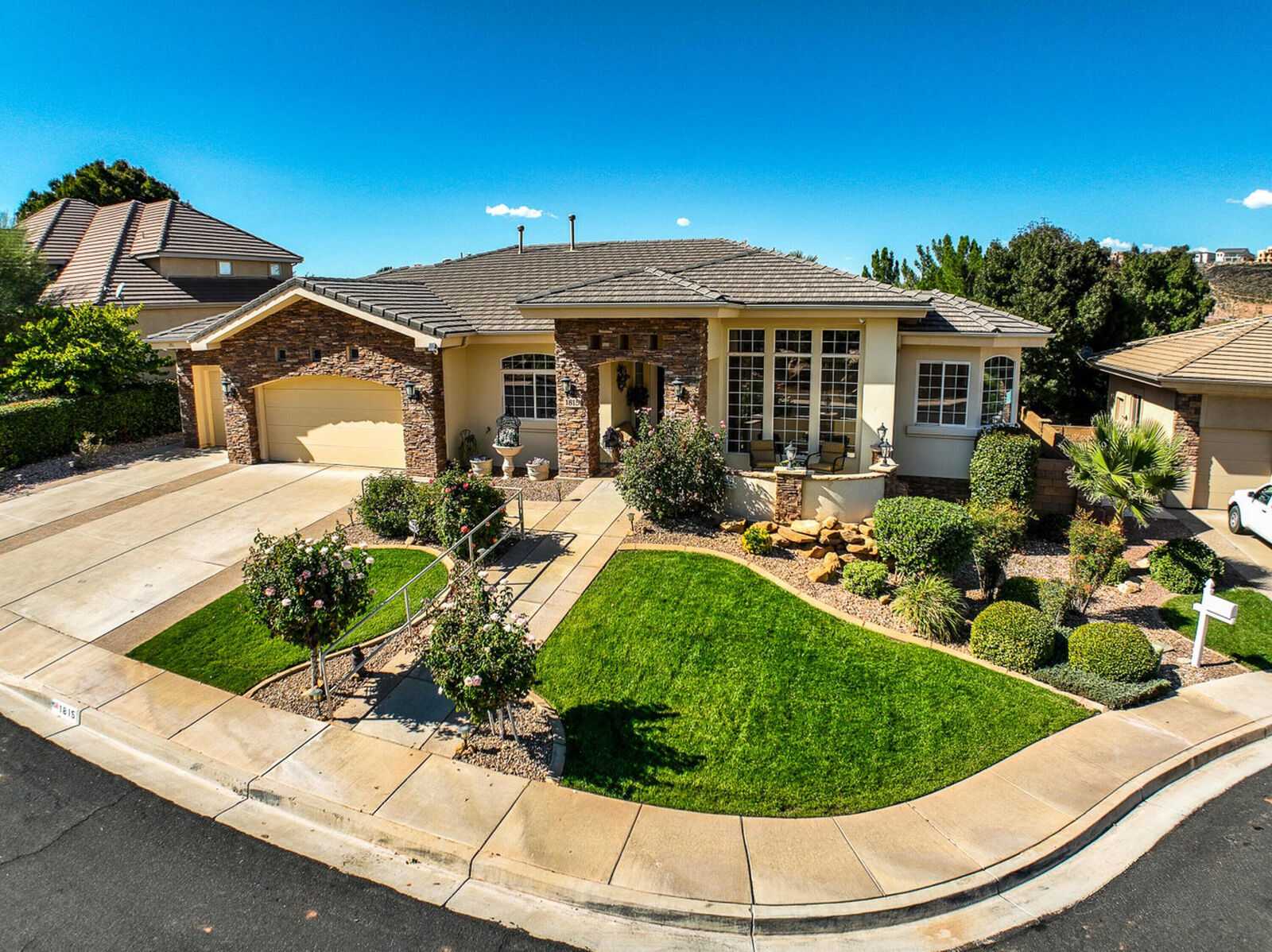 Property Photo: 1815 E Boulder Springs Rd UT 84790