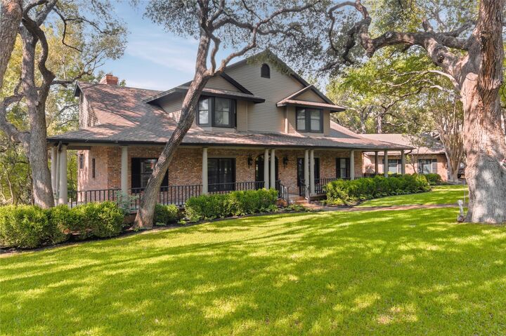 Property Photo: 4209 Dunning Lane TX 78746