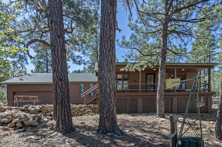 Property Photo:  3215 Hopi Drive  AZ 86024 