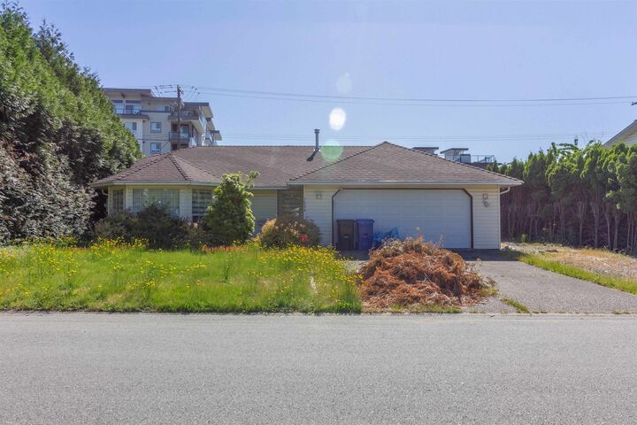1524 Kimberley Street — photo 1