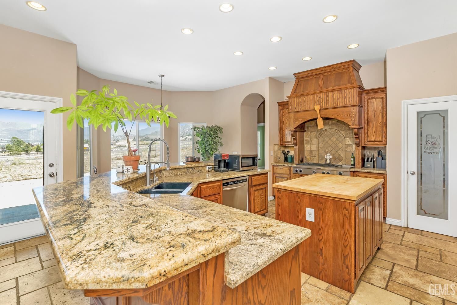 Property Photo: 20900 Fallen Leaf Drive CA 93561