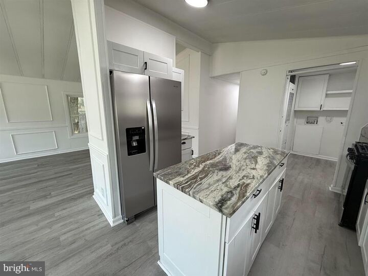 Property Photo:  817 E Main Street  NJ 08332 