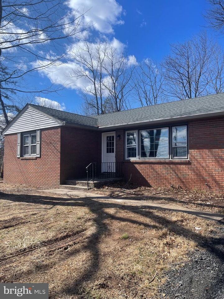 Property Photo: 227 Fairhill Road PA 19440