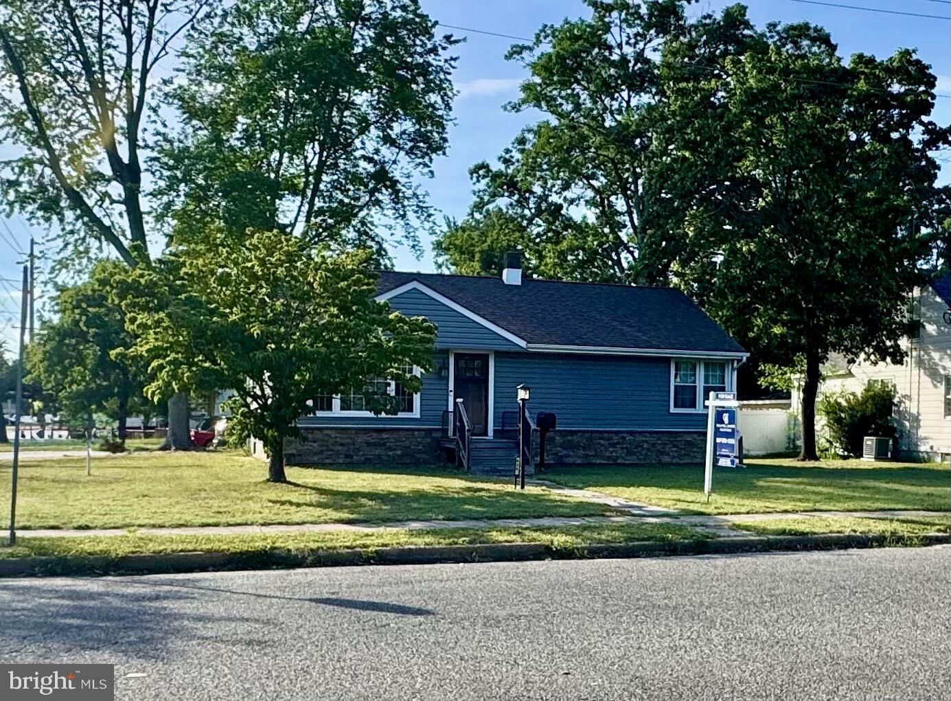 Property Photo:  625 Passmore Avenue  NJ 08037 