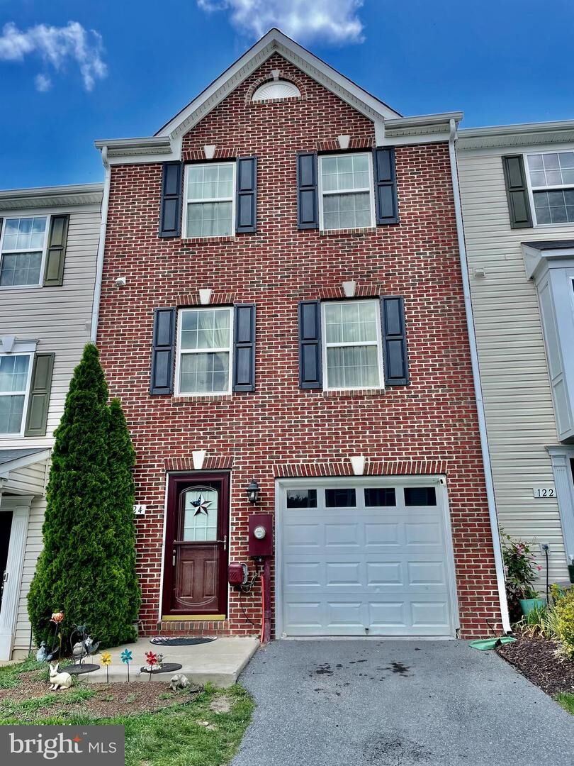 Property Photo:  124 Worsham Terrace  VA 22602 