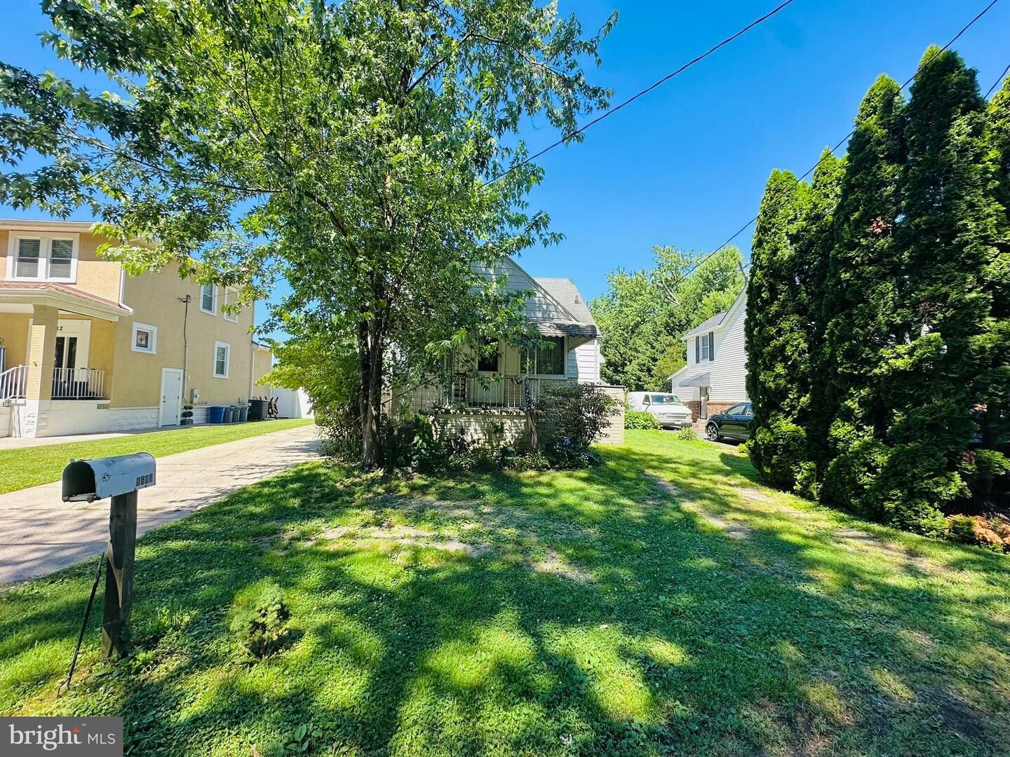 Property Photo:  8608 Oak Road  MD 21219 