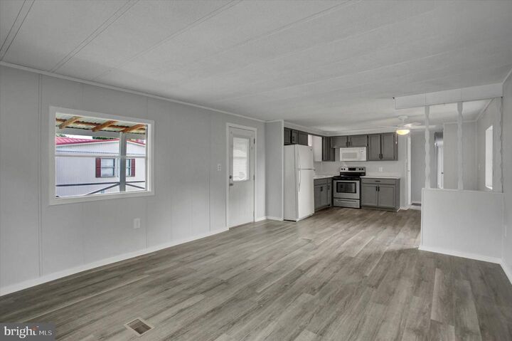 Property Photo: 168 Shippensburg Mobile Es #Tp- PA 17257