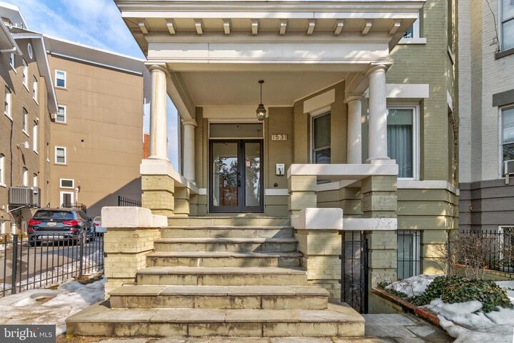 Property Photo: 1531 Park Road NW 6 DC 20010