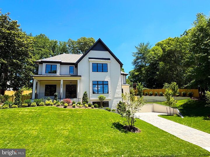 Property Photo: 5840 Hilldon Street VA 22101