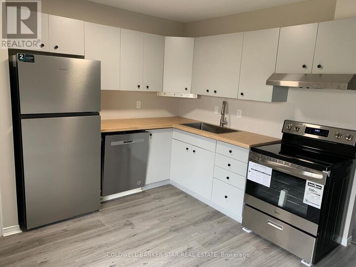 Property Photo:  27 Steele Street  ON N5R 2Y2 