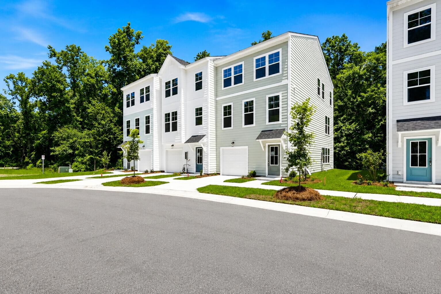 Property Photo:  477 Caledon Court  SC 29455 