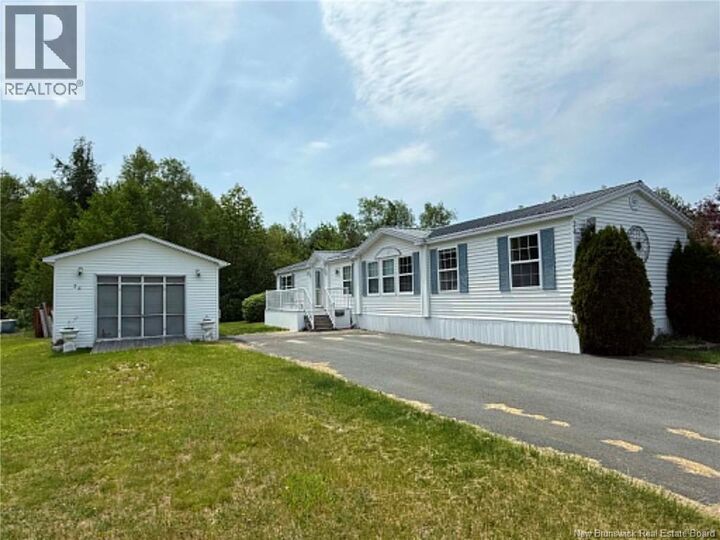 Property Photo:  26 Crosby Crescent  NB E1N 3C6 