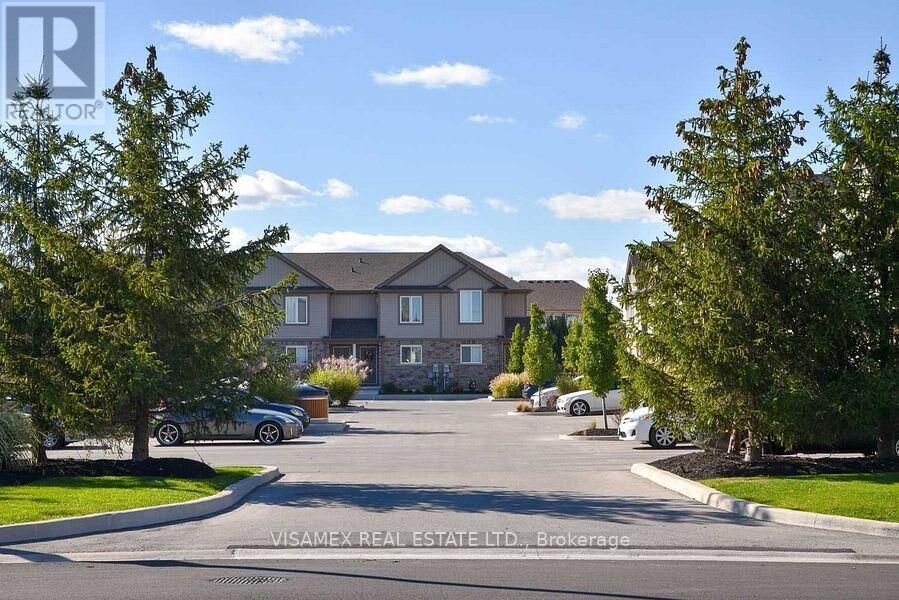Property Photo:  7768 Ascot Circle 11  ON L2H 3P9 