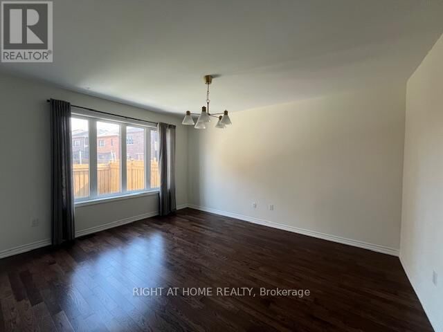 Property Photo: 17 Lockyer Drive ON L1P 0M1