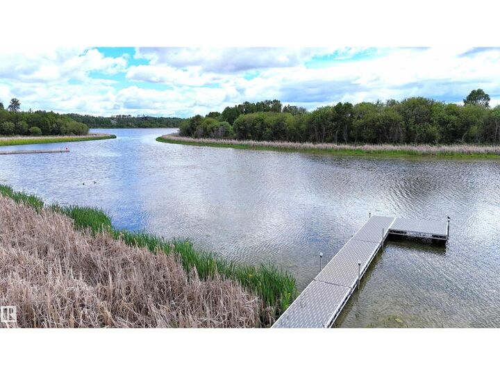 Property Photo: #9 2414 Twp Road 522 AB T7Y 3L8