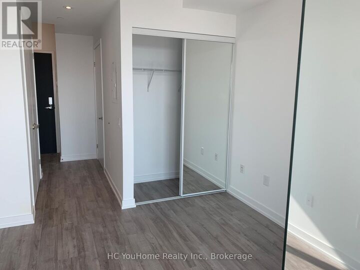 Property Photo:  77 Shuter Street 2209  ON M5B 0B8 