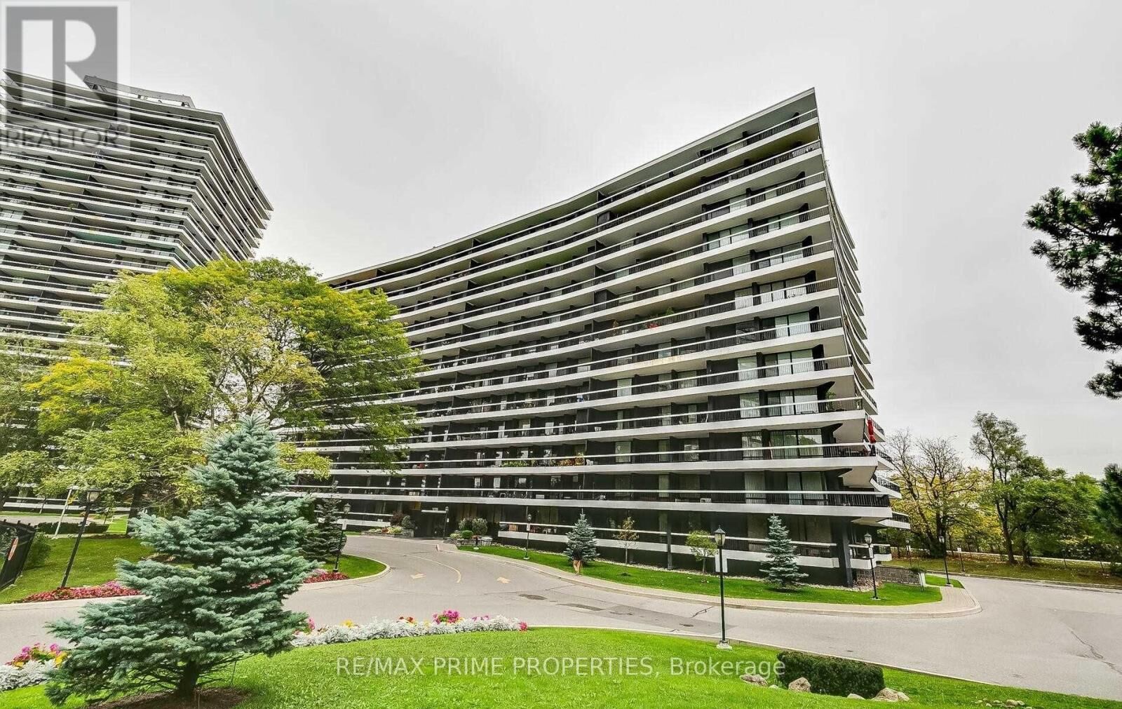 Property Photo:  115 Antibes Drive 907  ON M2R 2Y9 