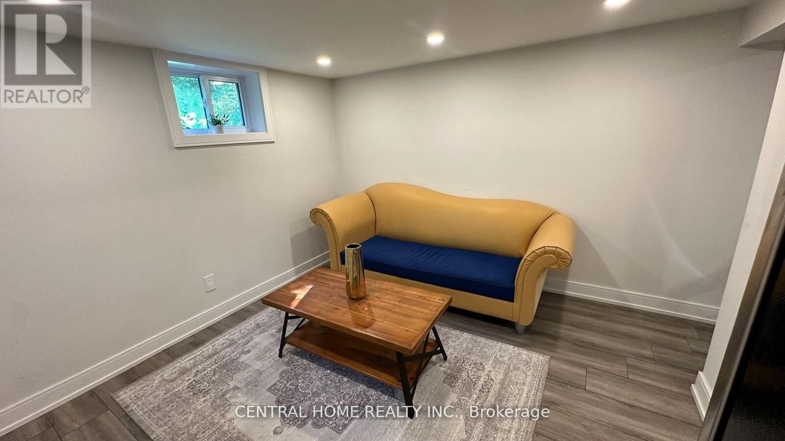 Property Photo: 139 Maurice Court ON L3Y 2W1