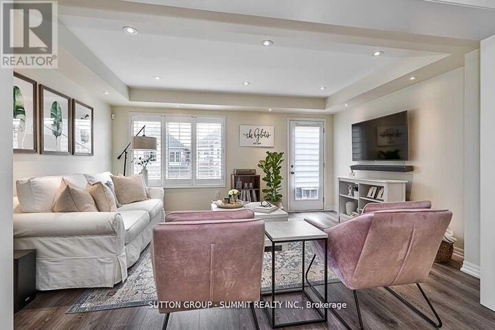 Property Photo:  141 Toucan Trail  ON L6H 0Y2 