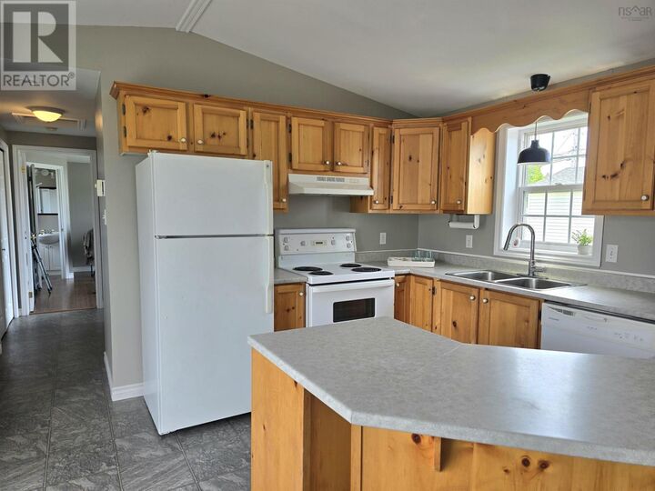 Property Photo: 9 Highfield Ave Avenue NS B2G 0E7