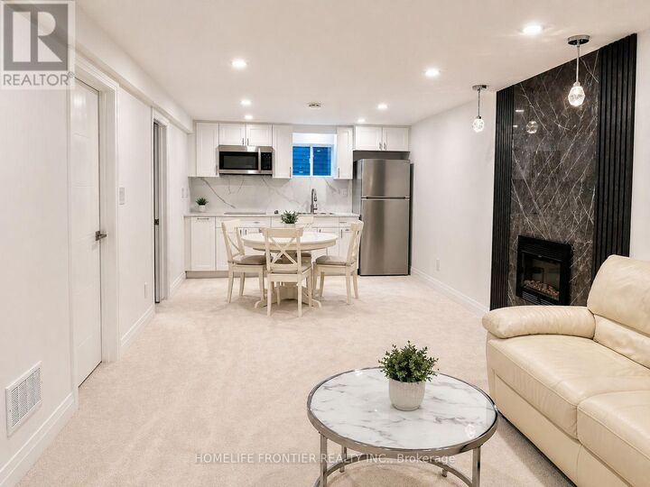 Property Photo:  279 Shaw Boulevard Bsmnt  ON L4C 5T9 